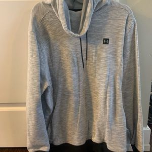 Under armor men’s size XL sweatshirt